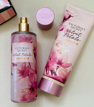 Victoria's Secret Velvet Cashmere Set